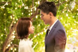 54岁李嘉欣露面!状态苍老不敢认,颜值断崖下滑,老公举动显宠溺